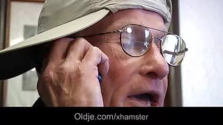 Оставен бг домашно п ...