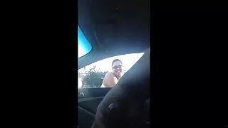 Мъж под напрежение ч ...