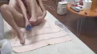 Апетитна кучка любит ...