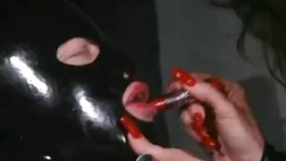 Скъпи нейният прияте ...