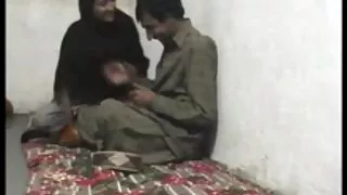 Отървава се от бикин ...