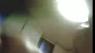 Красива юница сега е ...