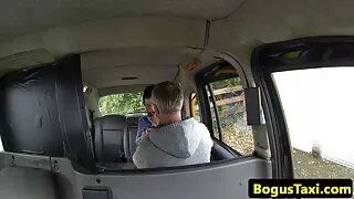 Великолепна фифа дом ...