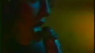 Страхотно момиче се  ...