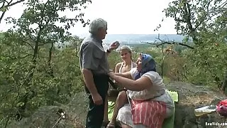 Рави и разсея секси  ...