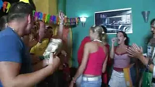Горещ звяр се разбол ...