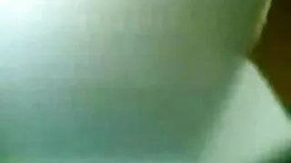 Арогантен полубрат с ...